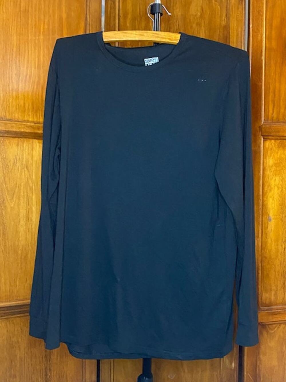 32 Degrees HEAT Men's XL Black Long Sleeve Crew Neck Thermal Base Layer Shirt